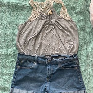 Tank top, shorts